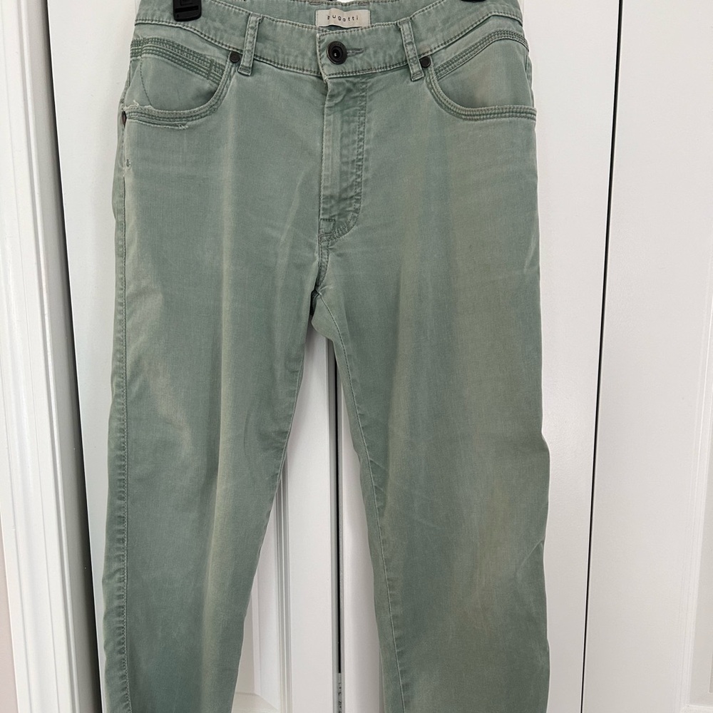 Bugatti khaki chinos 30W 27Inseam Flexcity well loved